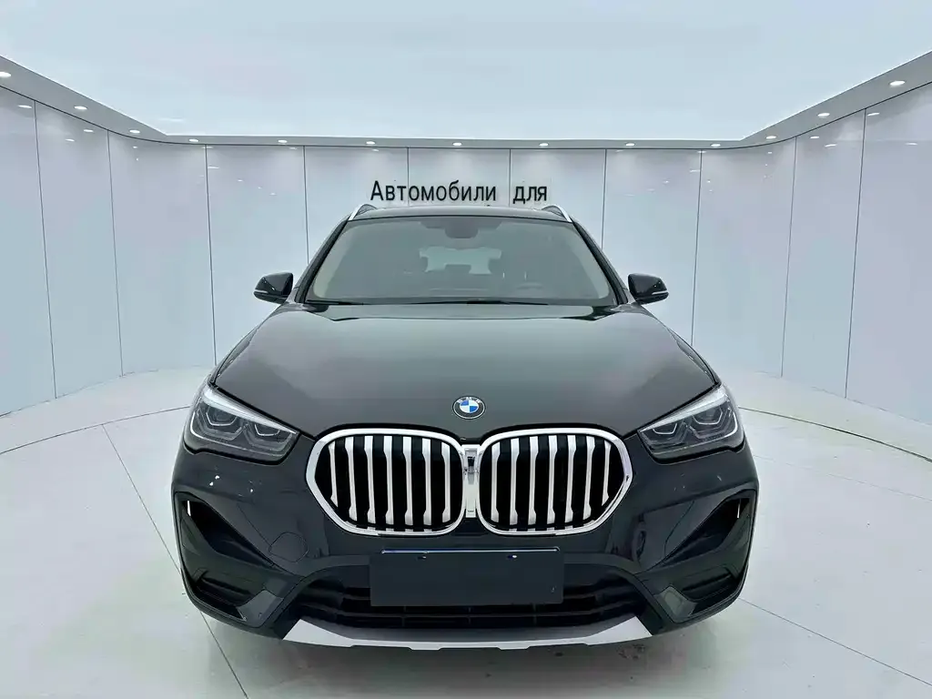 BMW X1 — фото 5