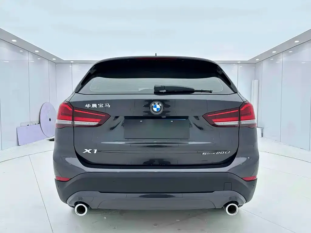 BMW X1 — фото 4