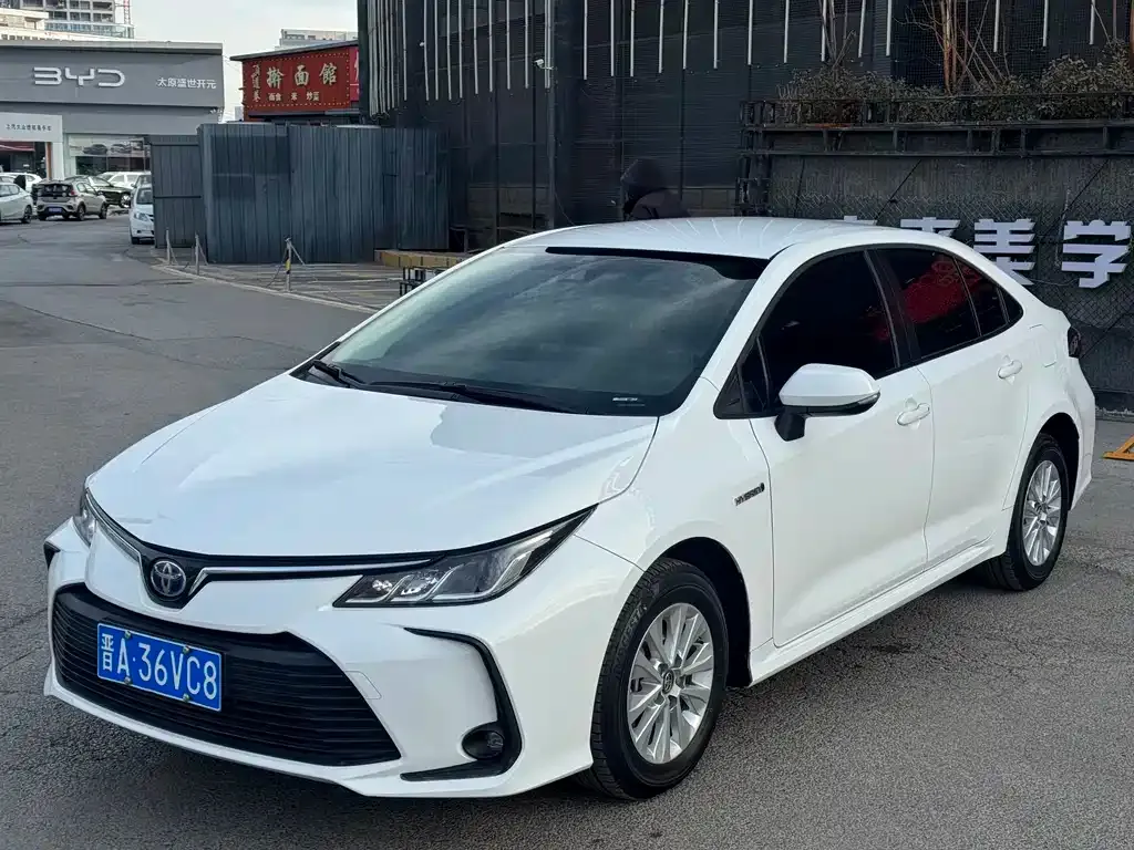 Toyota Corolla 2022 из CN, фото 1