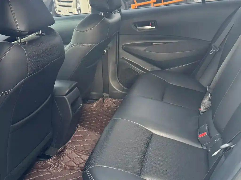 Toyota Corolla 2022 из CN, фото 2