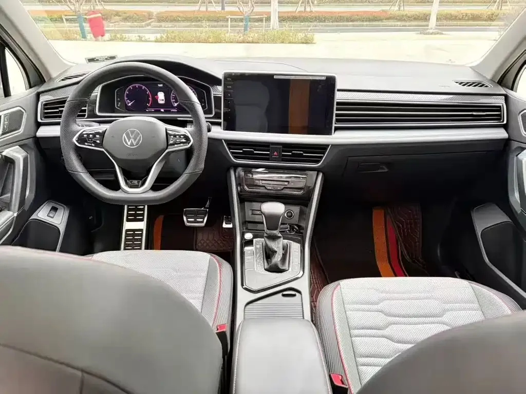 Volkswagen Tiguan L 2022 из CN, фото 2