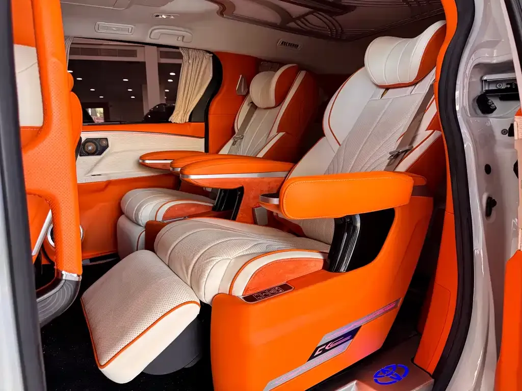 Toyota Sienna 2022 из CN, фото 6