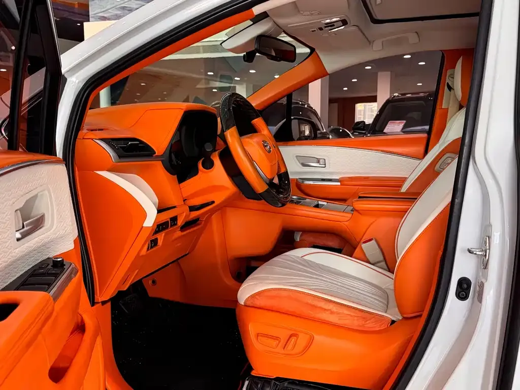 Toyota Sienna 2022 из CN, фото 3