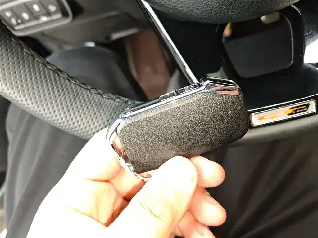 Kia Sportage — фото 9