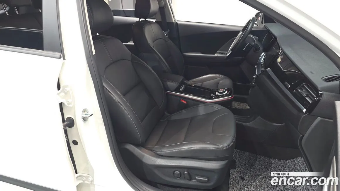 Kia Niro 2023 из KR, фото 10