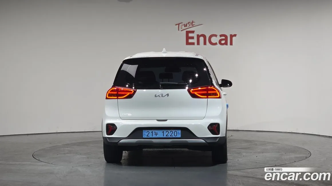 Kia Niro 2023 из KR, фото 4