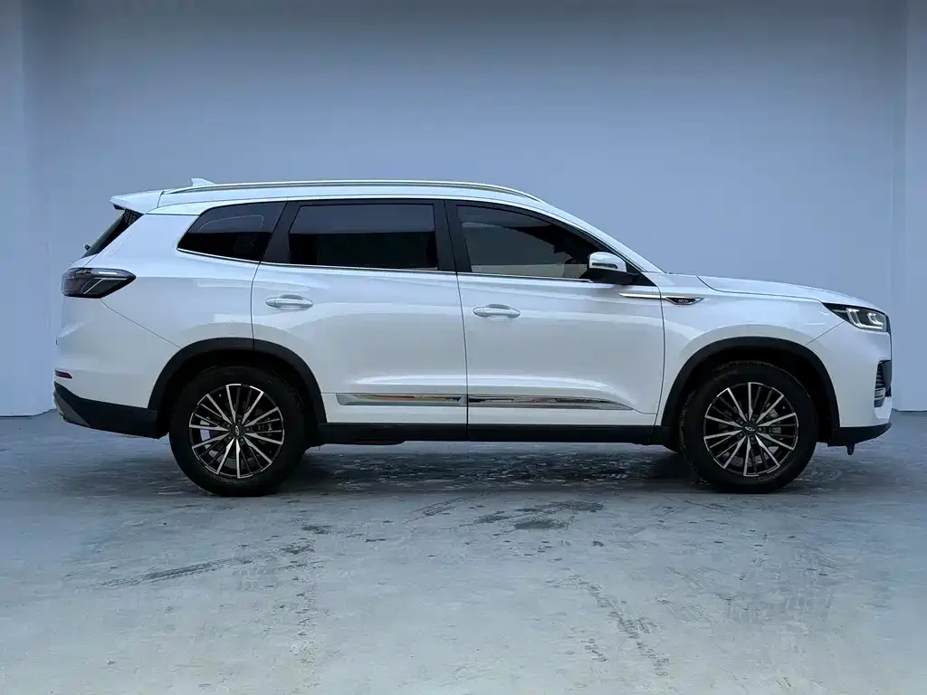 Chery Tiggo 8 PLUS — фото 7