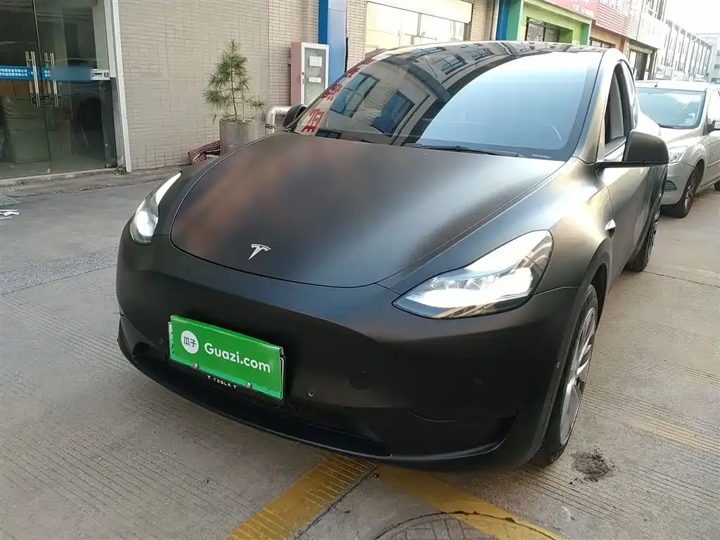 Tesla Model Y — фото 2