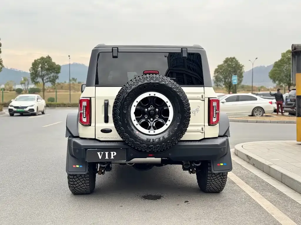 Ford Bronco 2024 из CN, фото 10