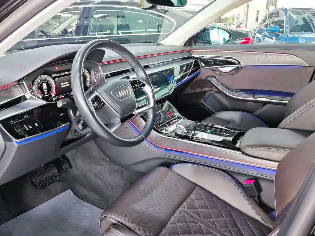 Audi A8 2024 из CN, фото 6