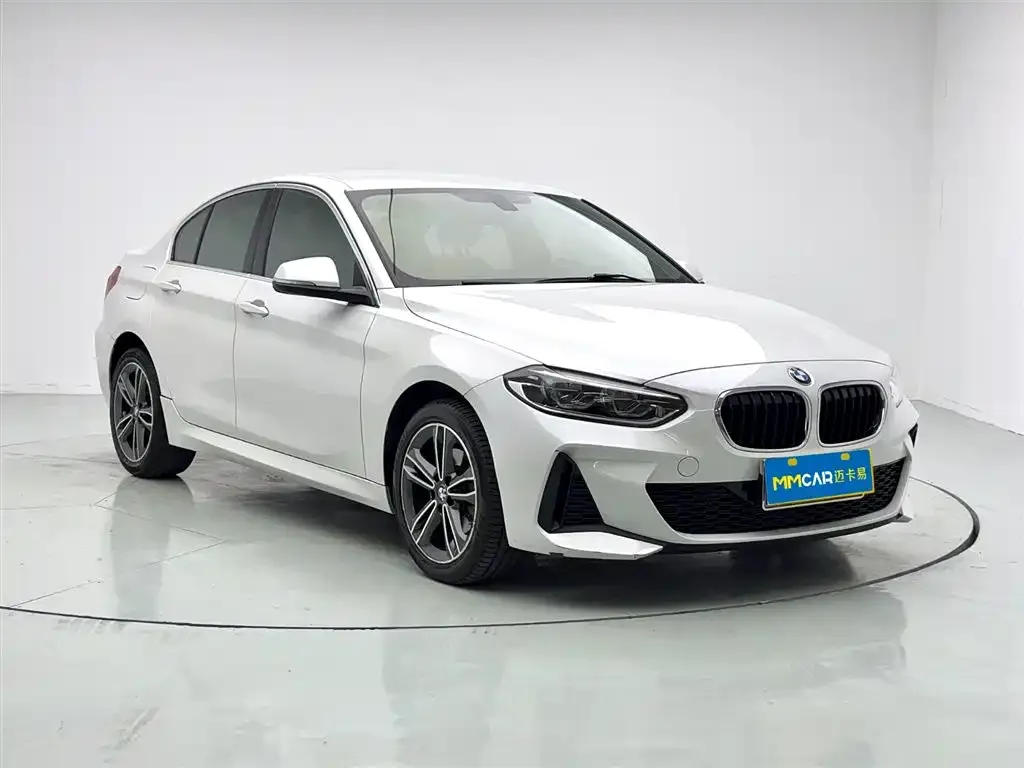 BMW 1 Series 2021 из CN, фото 5