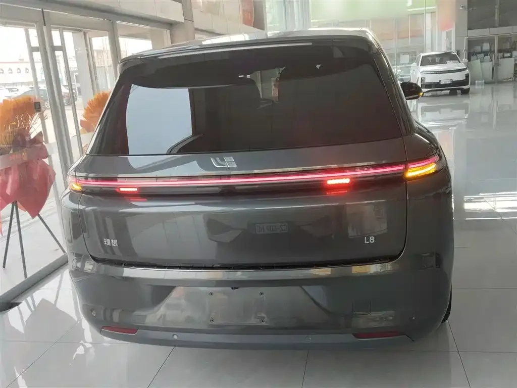 Li Auto L8 2024 из CN, фото 3