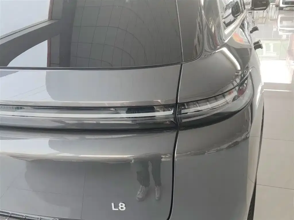 Li Auto L8 2024 из CN, фото 2