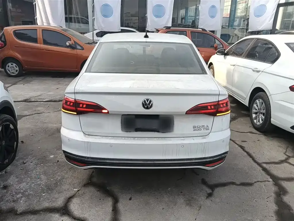 Volkswagen Bora 2024 из CN, фото 3