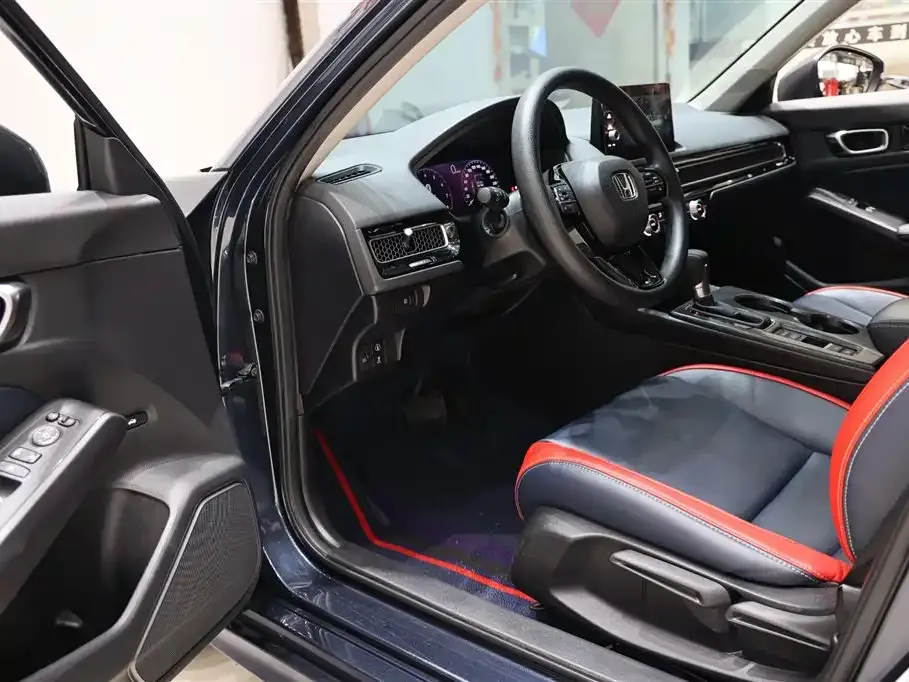 Honda Civic — фото 9