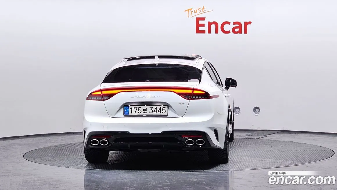 Kia Stinger 2023 из KR, фото 7