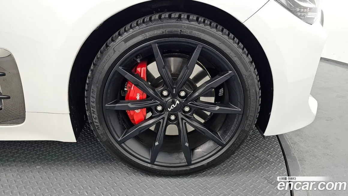 Kia Stinger 2023 из KR, фото 3