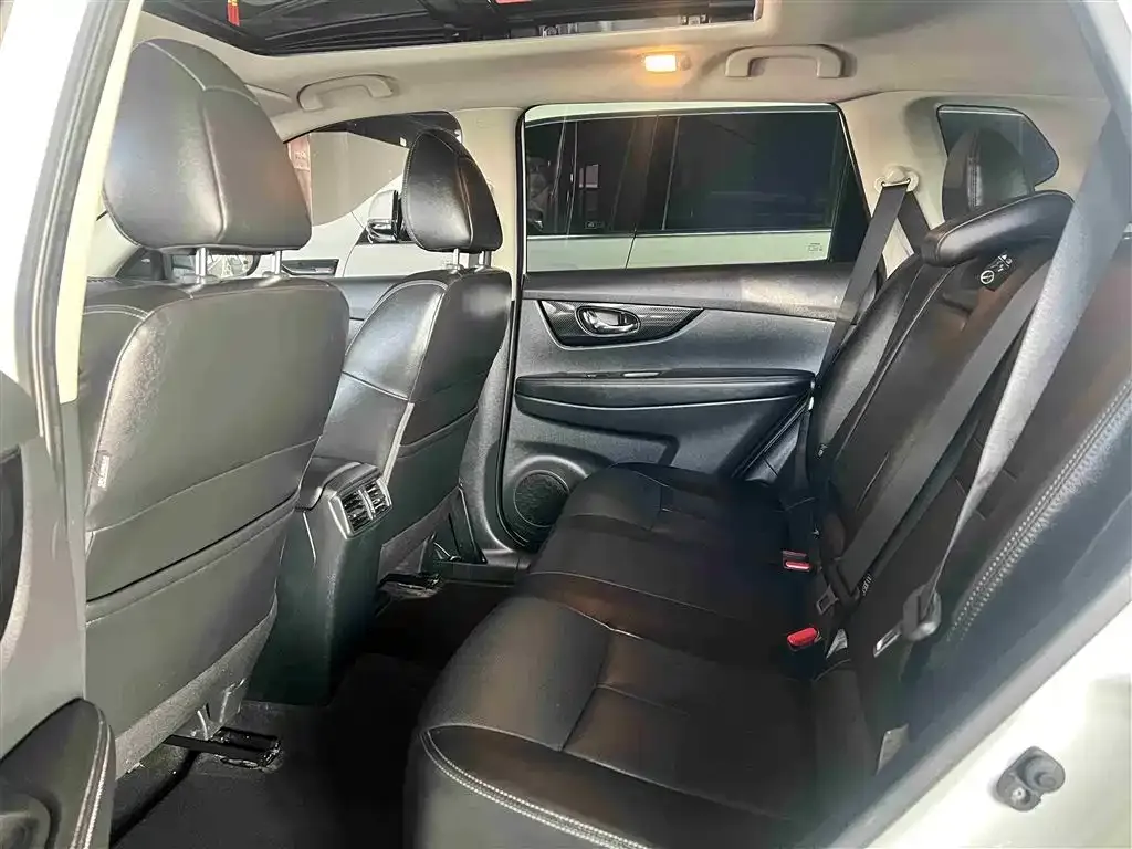 Nissan X-Trail 2023 из CN, фото 6