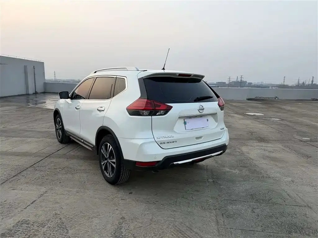 Nissan X-Trail 2023 из CN, фото 8