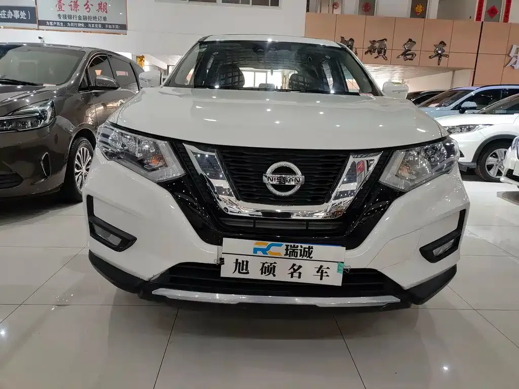 Nissan X-Trail 2021 из CN, фото 2