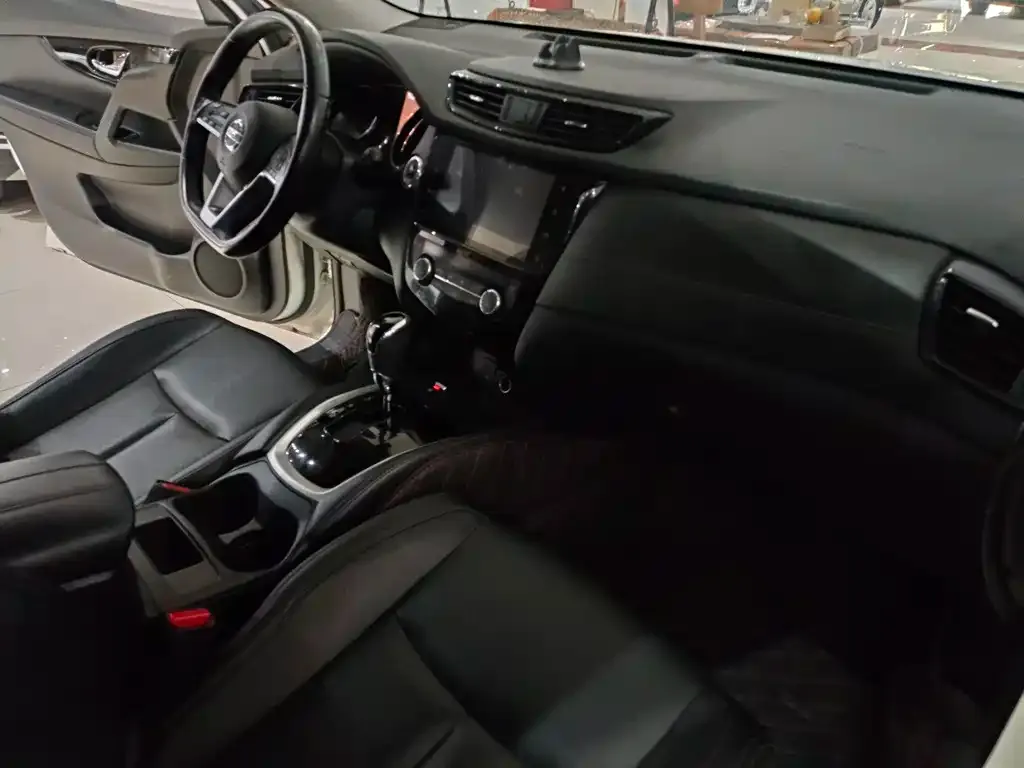 Nissan X-Trail 2021 из CN, фото 5
