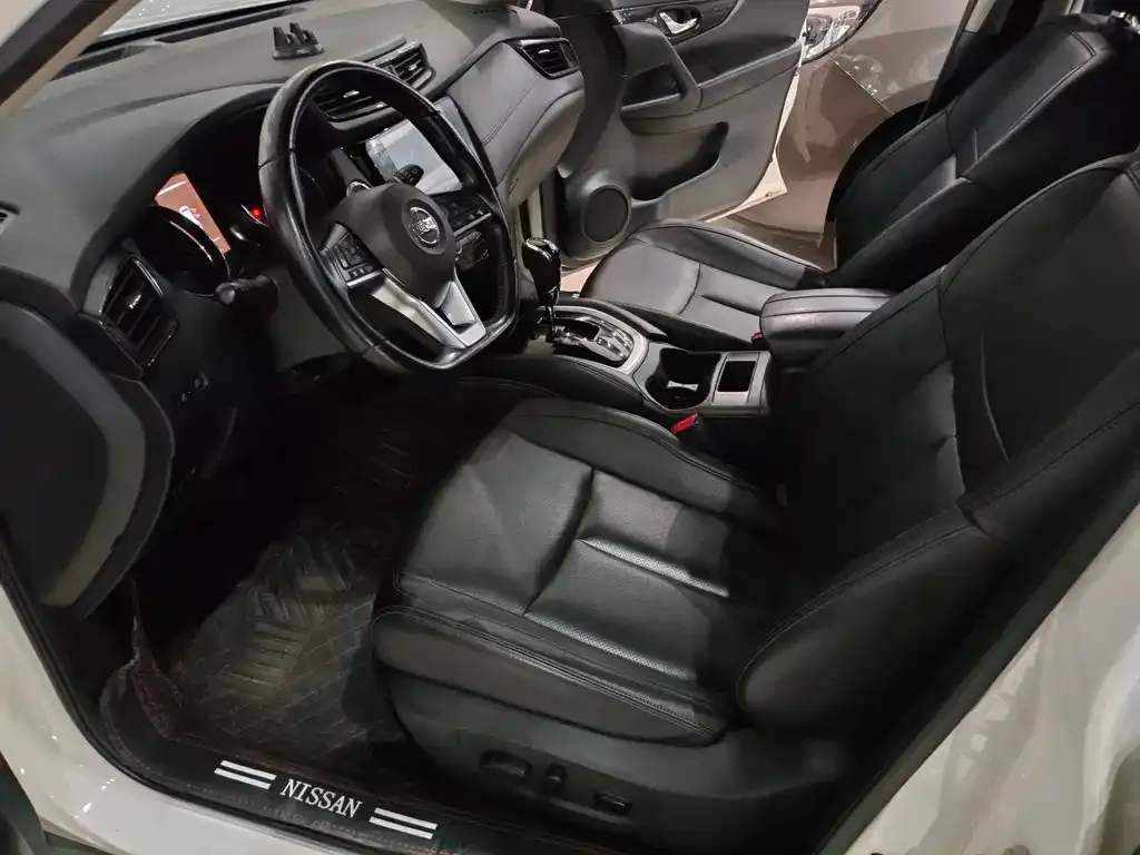 Nissan X-Trail 2021 из CN, фото 10