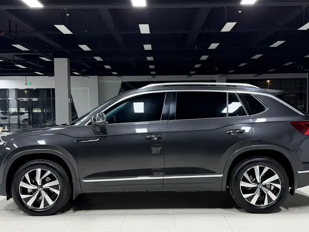 Volkswagen Tayron 2022 из CN, фото 8