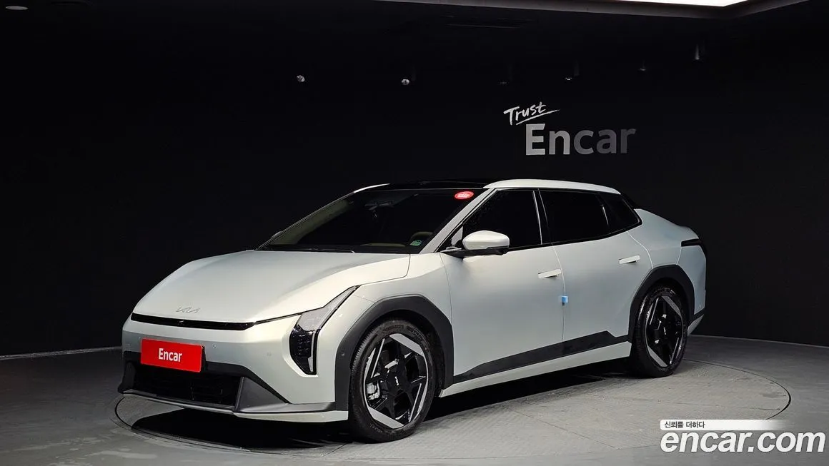 Kia EV4 2026 из KR, фото 1