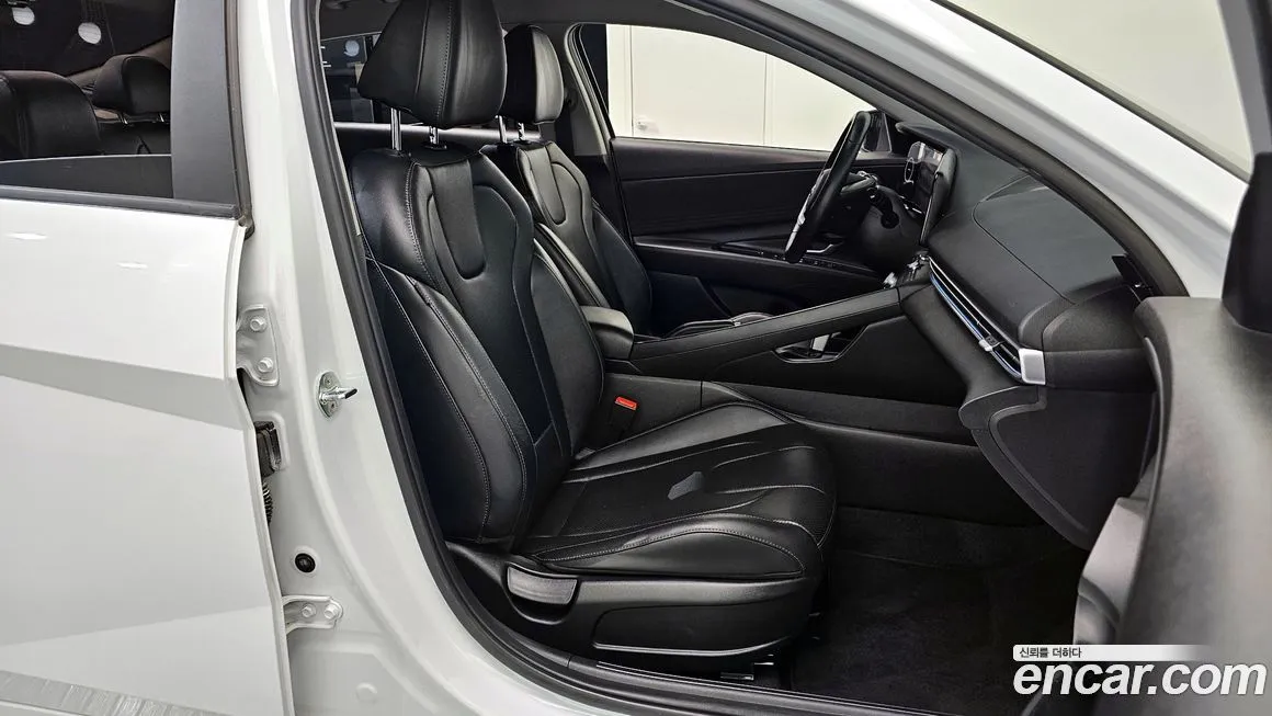 Hyundai AVANTE 2022 из KR, фото 6