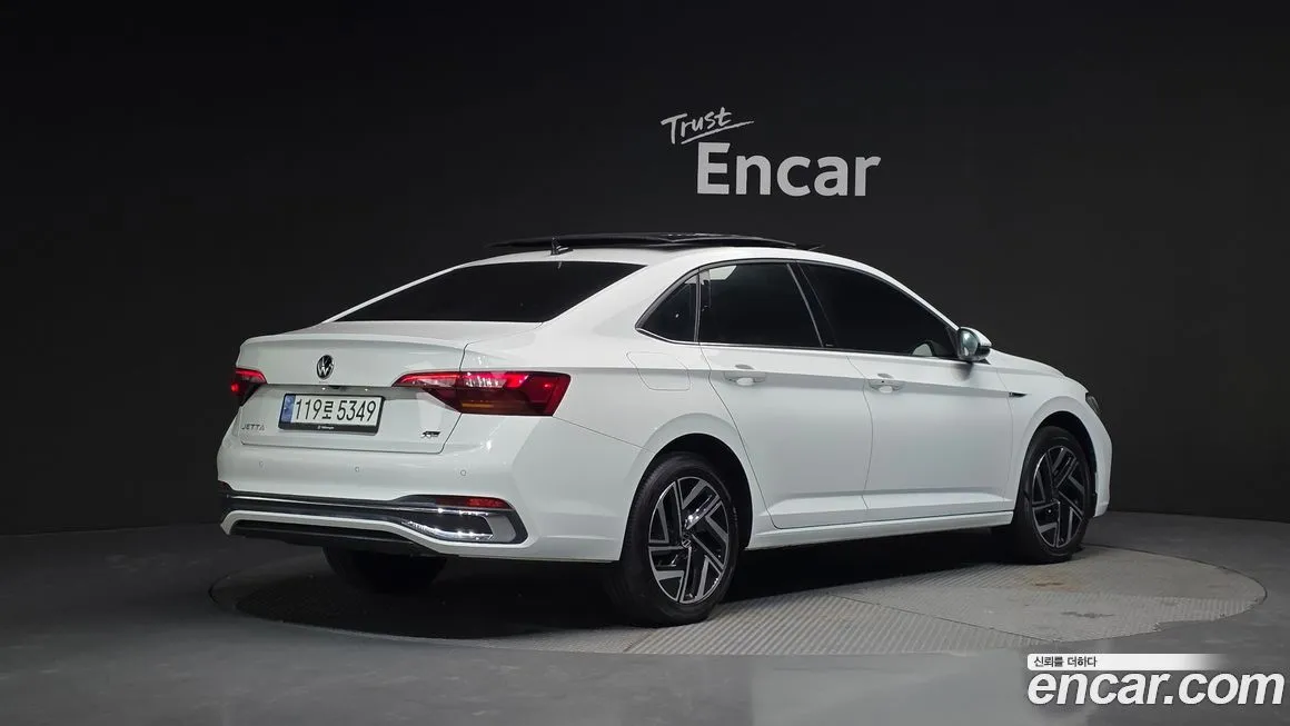 Volkswagen Jetta 2023 из KR, фото 2
