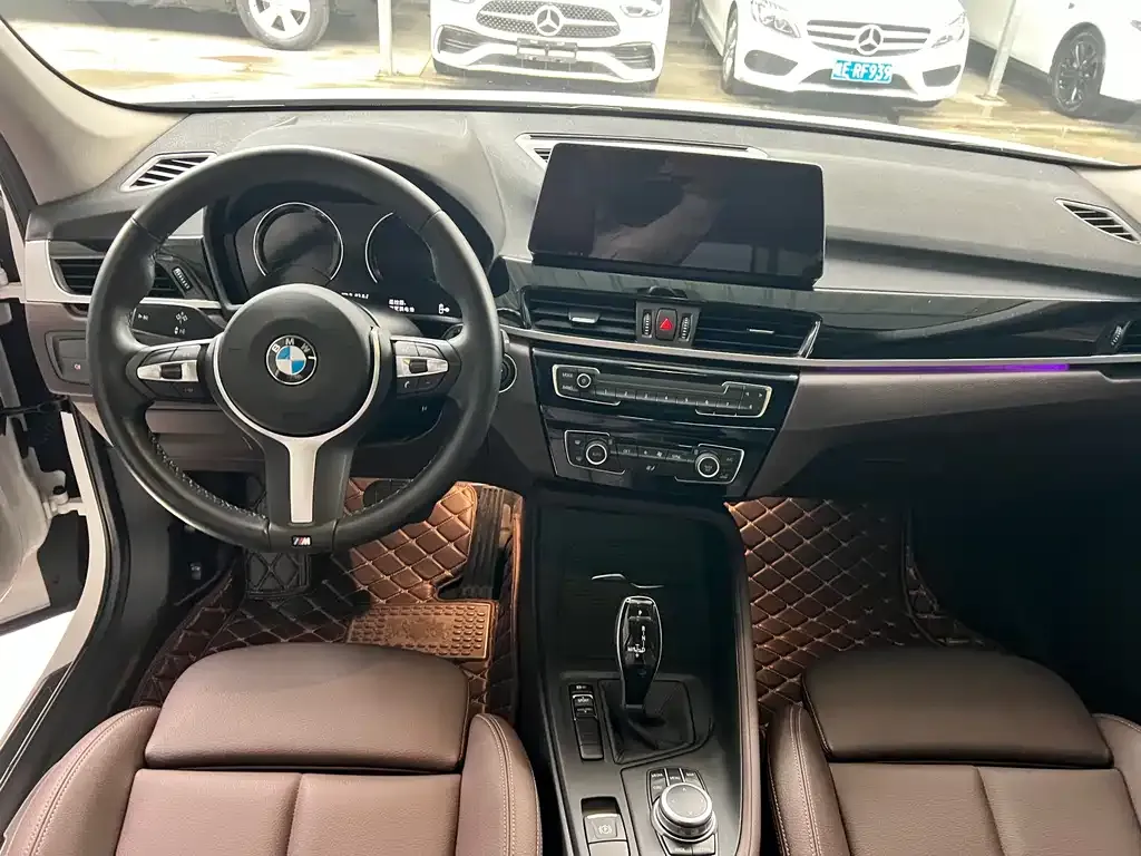BMW X1 2021 из CN, фото 4