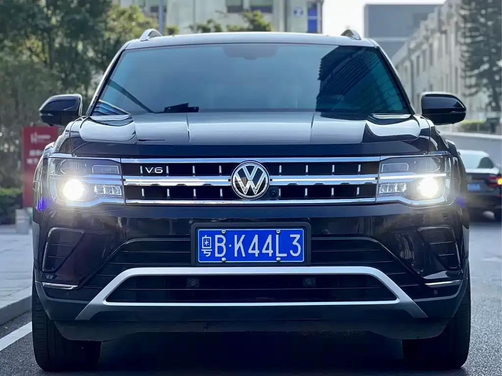 Volkswagen Teramont 2021 из CN, фото 9