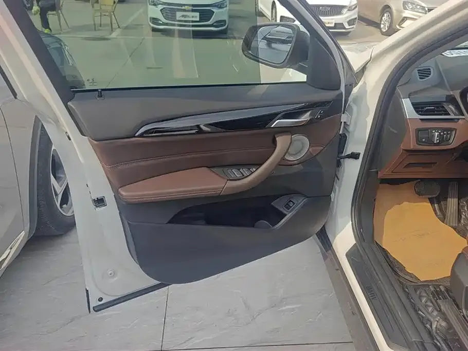 BMW X1 2022 из CN, фото 10