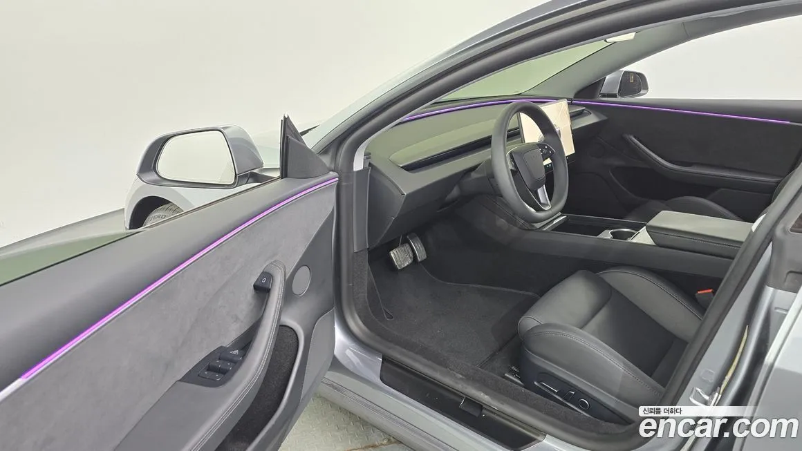 Tesla Model 3 2025 из KR, фото 9