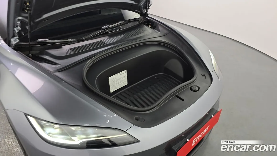 Tesla Model 3 2025 из KR, фото 8