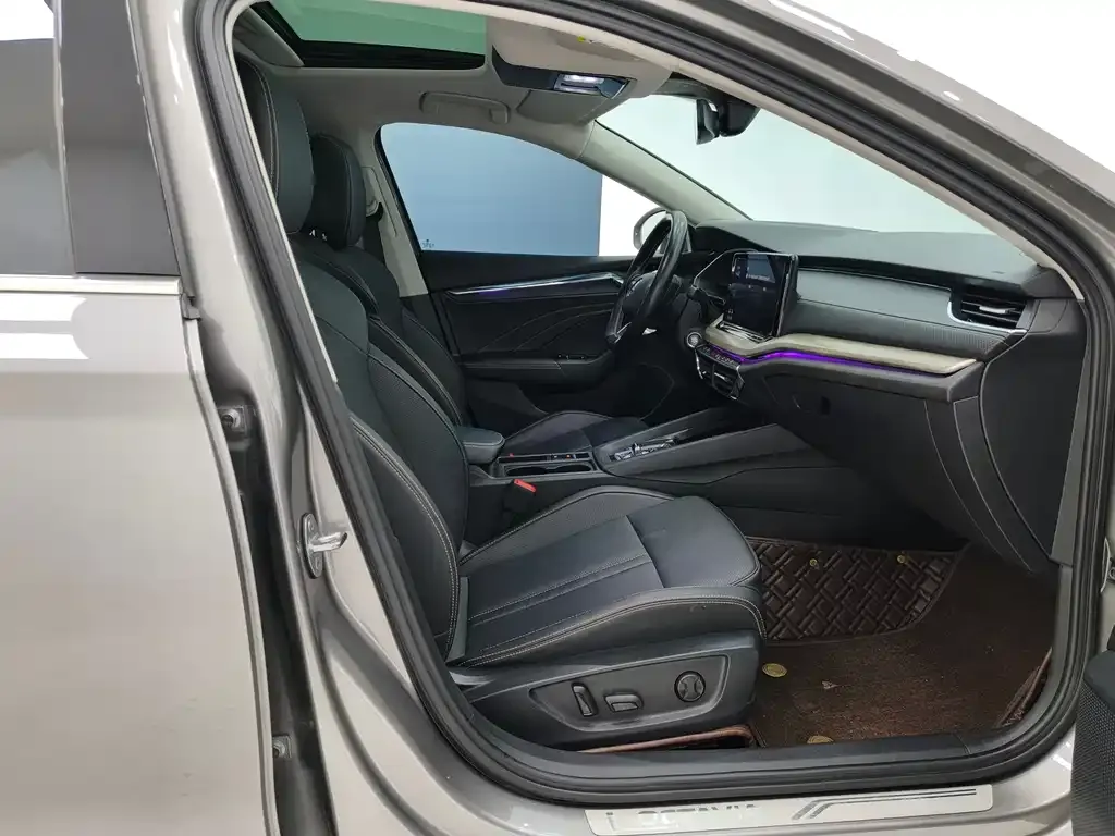 Skoda Octavia — фото 9