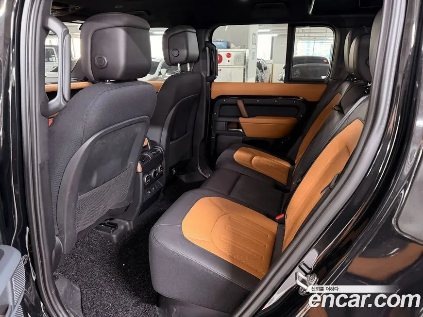 Land Rover Defender 2023 из KR, фото 6