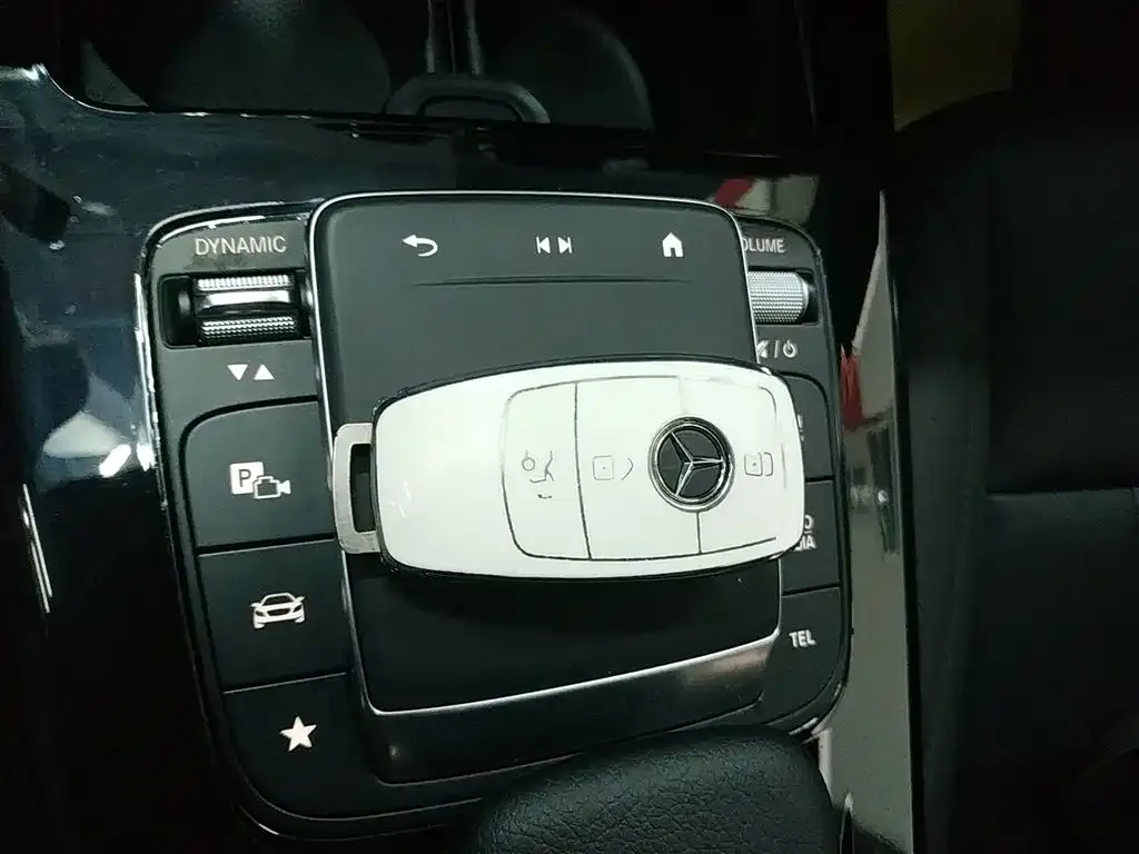Mercedes-Benz A-Class 2024 из CN, фото 3