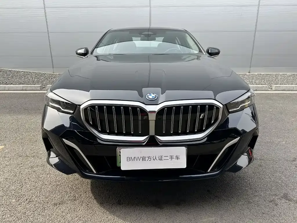 BMW i5 2024 из CN, фото 2