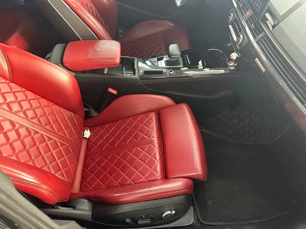 Audi S4 2021 из CN, фото 4