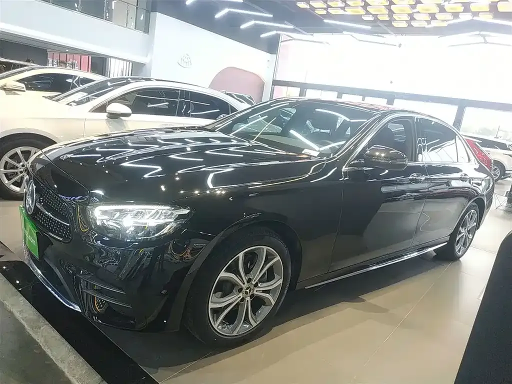 Mercedes-Benz E-Class 2022 из CN, фото 4
