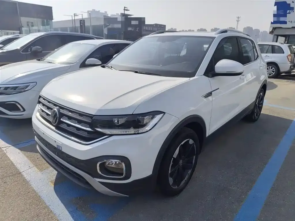 Volkswagen Tacqua — фото 1