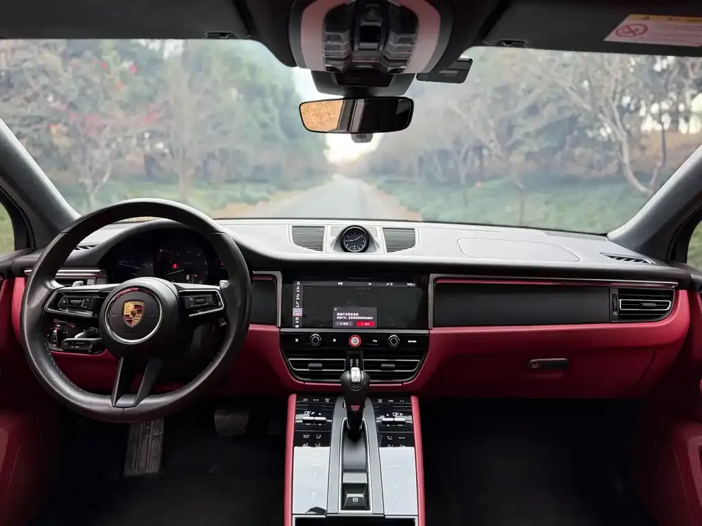 Porsche Macan 2023 из CN, фото 3