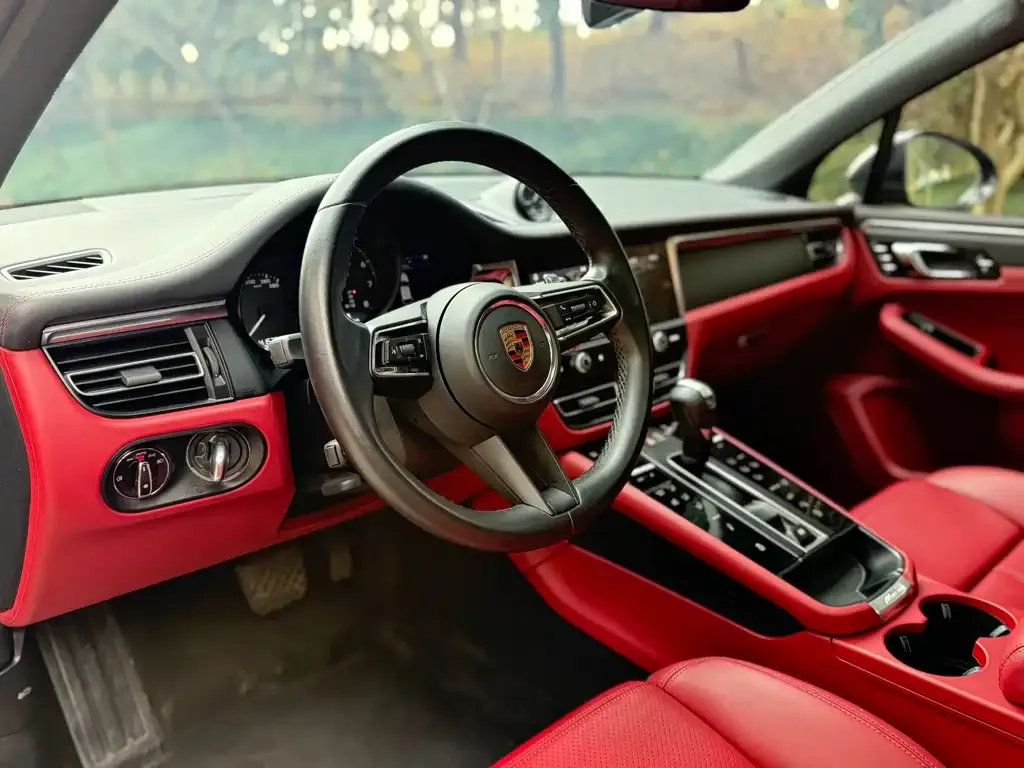 Porsche Macan 2023 из CN, фото 2