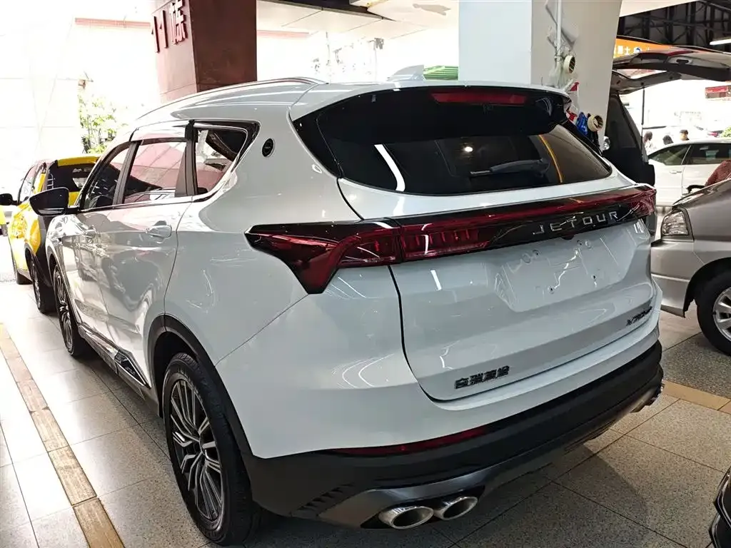 Jetour X70 PLUS — фото 5