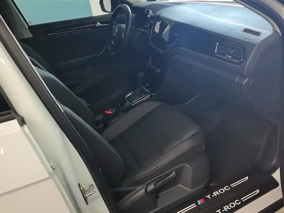 Volkswagen T-Roc 2021 из CN, фото 5