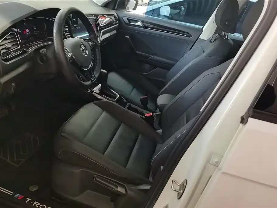 Volkswagen T-Roc 2021 из CN, фото 9