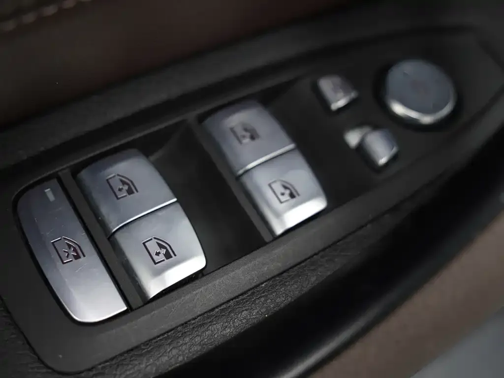 BMW X1 2022 из CN, фото 10