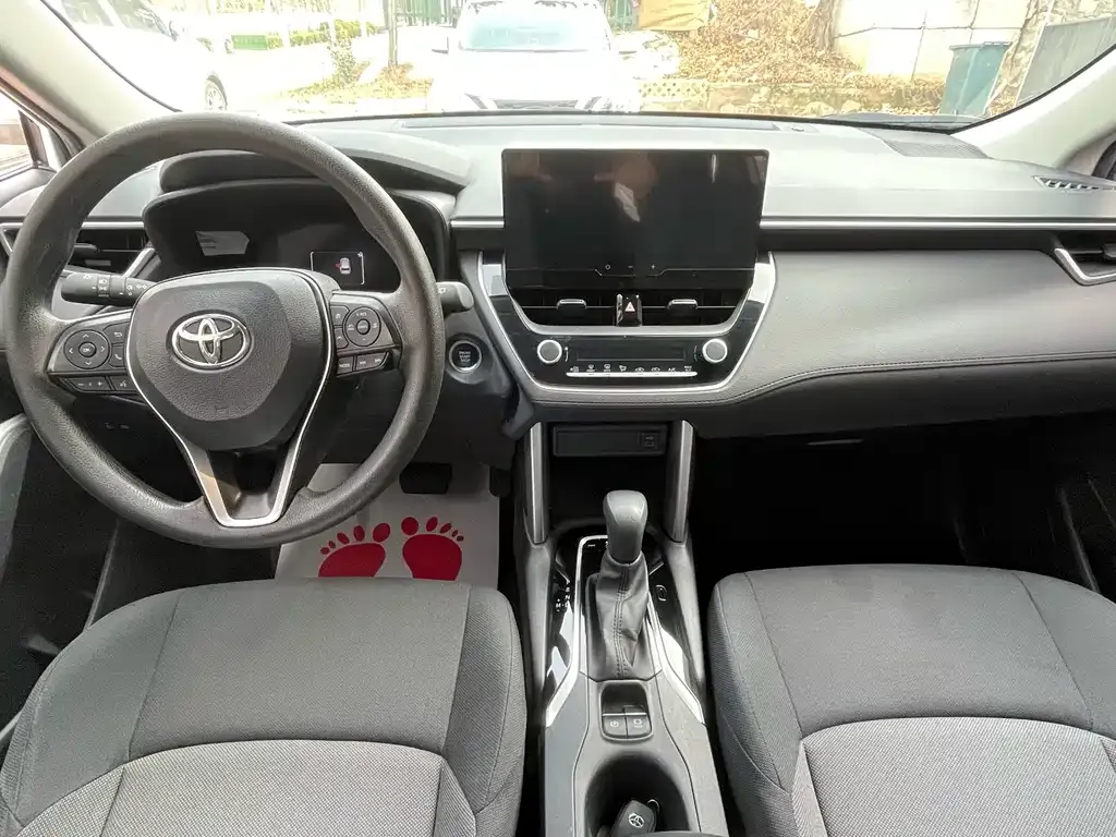 Toyota Frontlander 2023 из CN, фото 10
