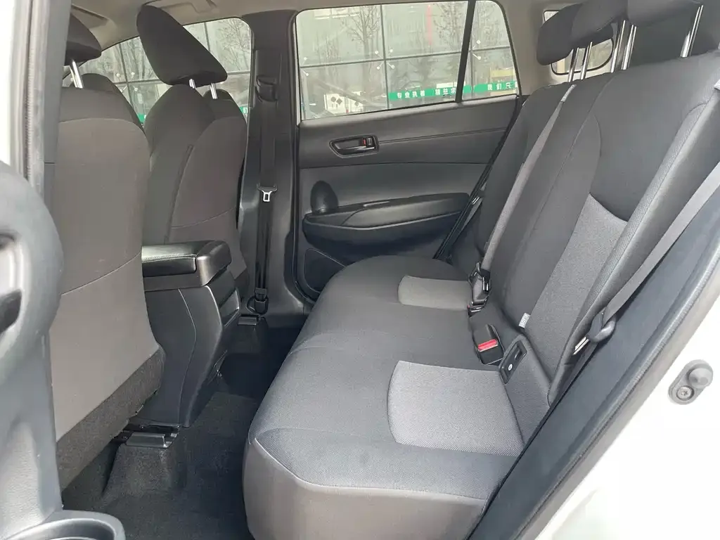 Toyota Frontlander 2023 из CN, фото 8